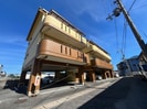 エレガンス菅井山の外観