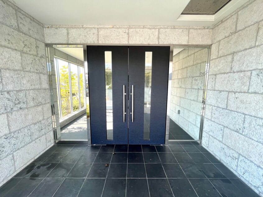 エントランス部分 Opus One Nishinomiya