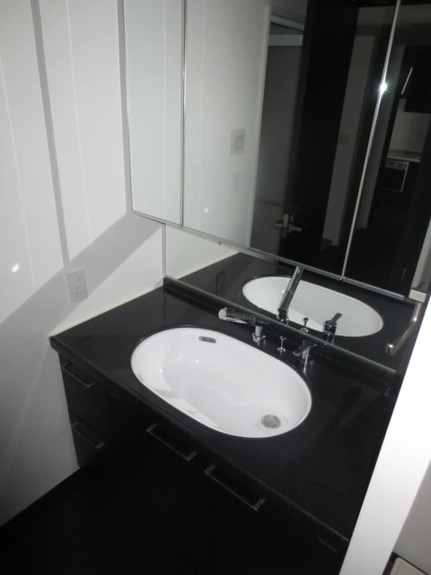 洗面 クロスタワー大阪ベイ（1709）