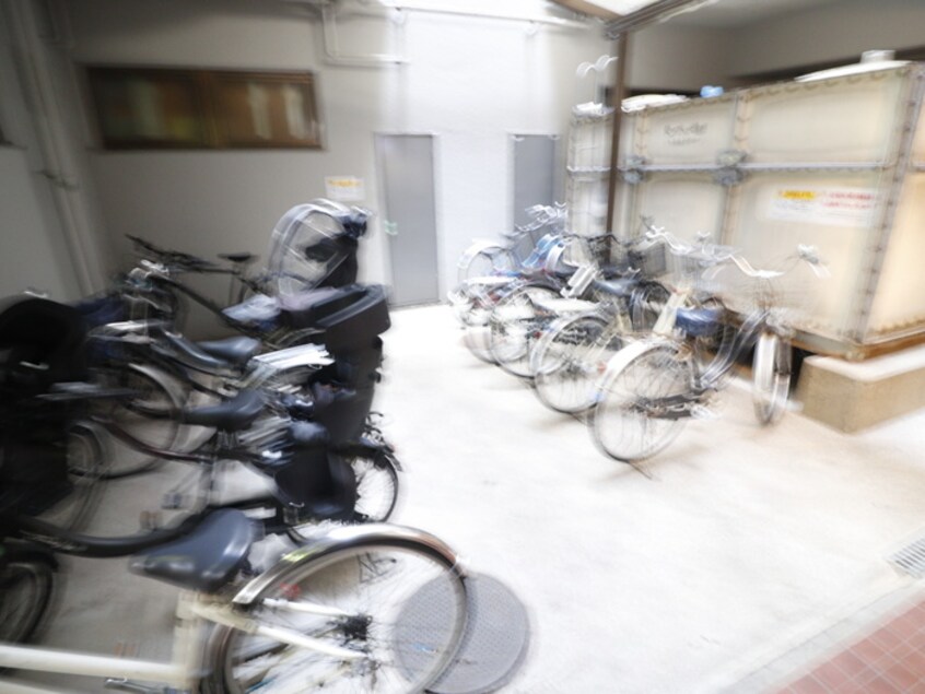 駐輪場 サンメゾン大開