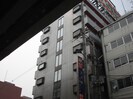 トーエー高井田中央ビルの外観