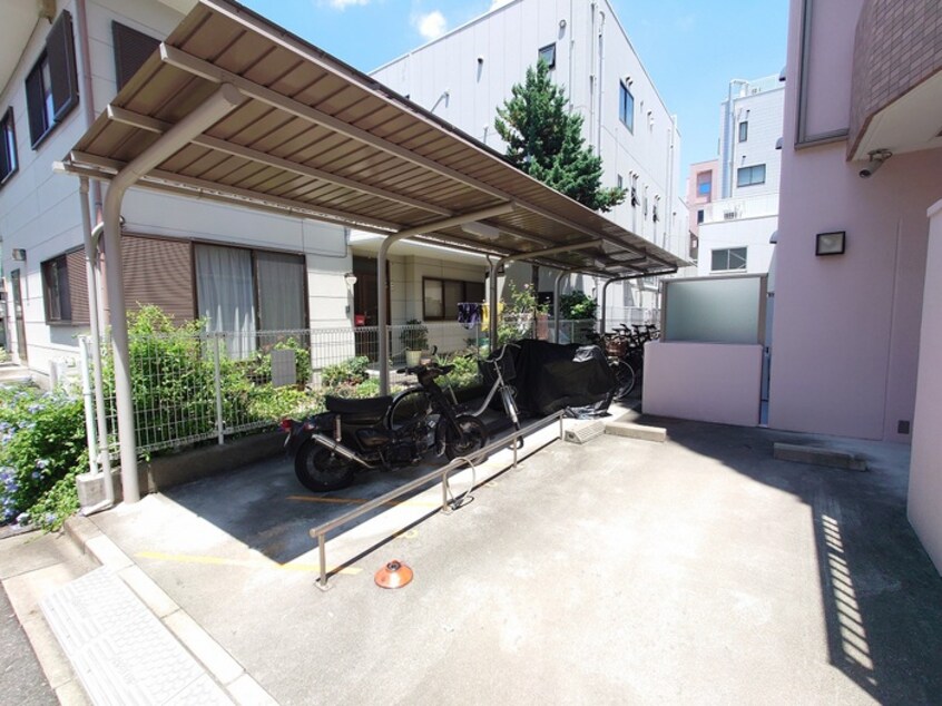 駐輪場 ベルエア－塚本