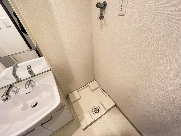 洗濯機置場 エスリード三宮旭通(703)