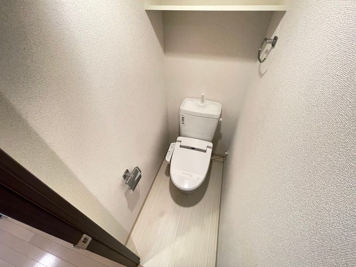 トイレ エスリード三宮旭通(703)