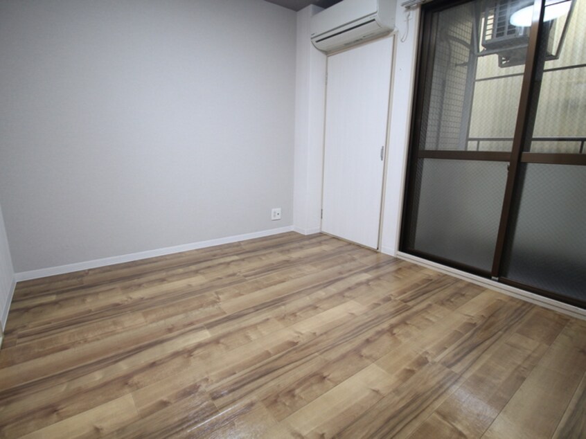 居室 メゾンマルシン