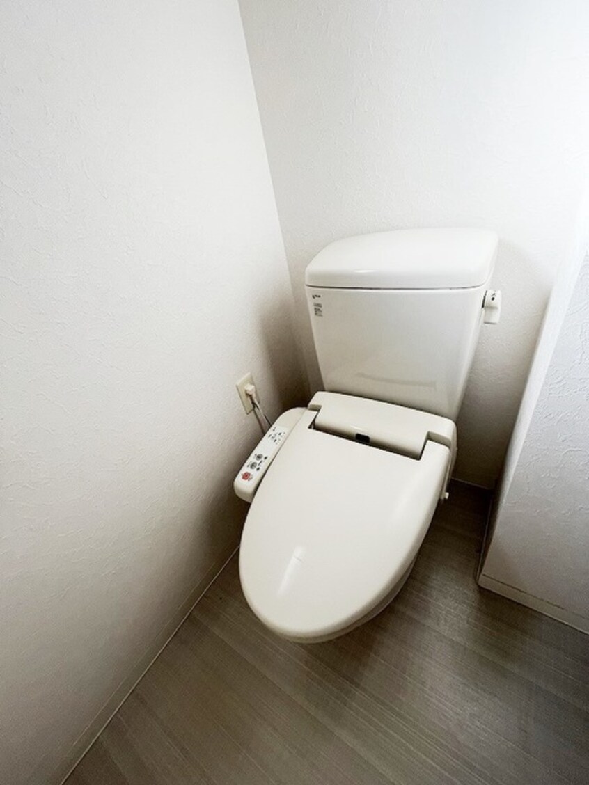 トイレ フィ－ル土居