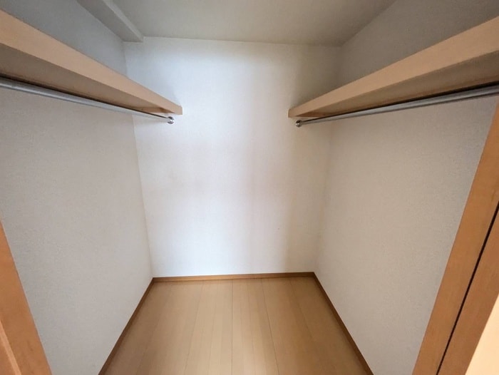 収納 コ－トレジデンス