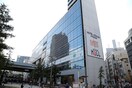 京阪百貨店592(デパート)まで592m コンソラ－レ東野田
