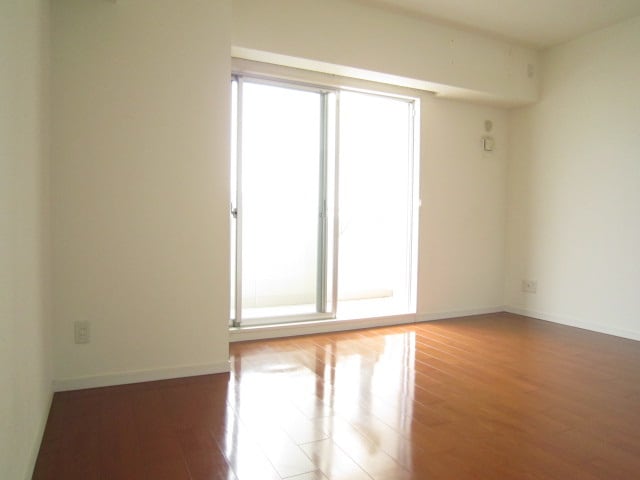 居室 ルクシ－ル伊丹