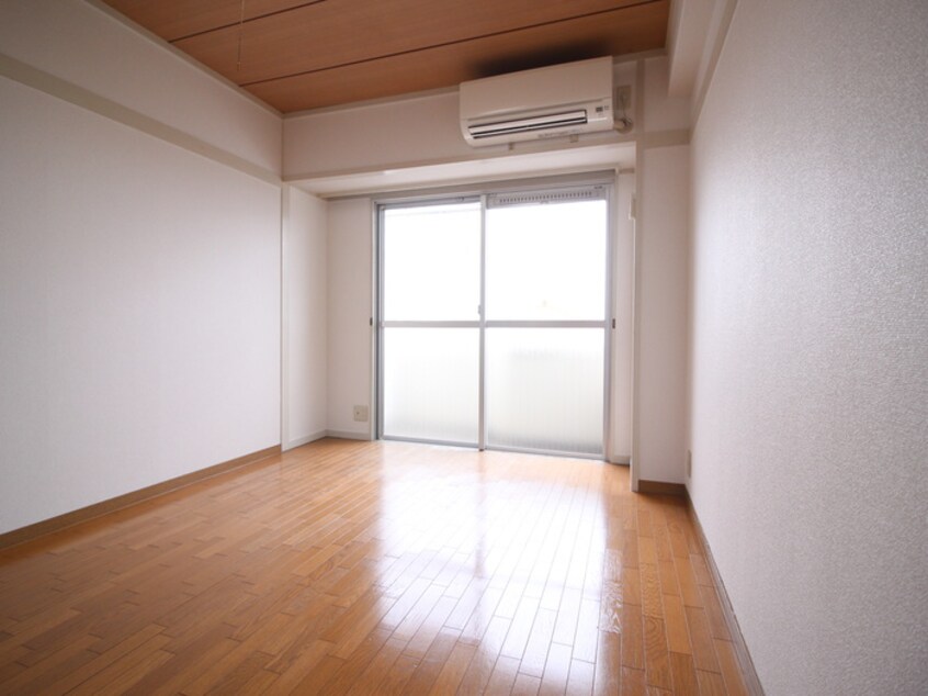 居室 六甲澤山ヴィラ南棟