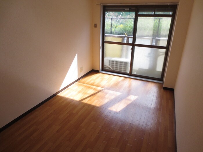 居室 レーヴメゾン