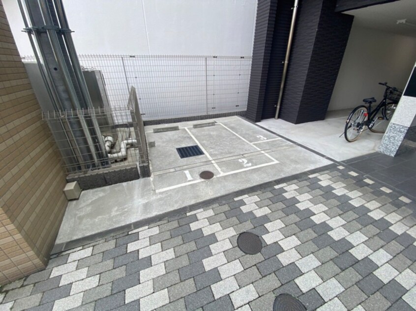 バイク置き場 ｾｵﾘｰ大阪ﾍﾞｲｽﾃｰｼﾞ（302）