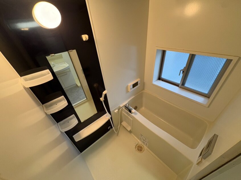 バス／シャワールーム等 アドバンス神戸湊町（1001）