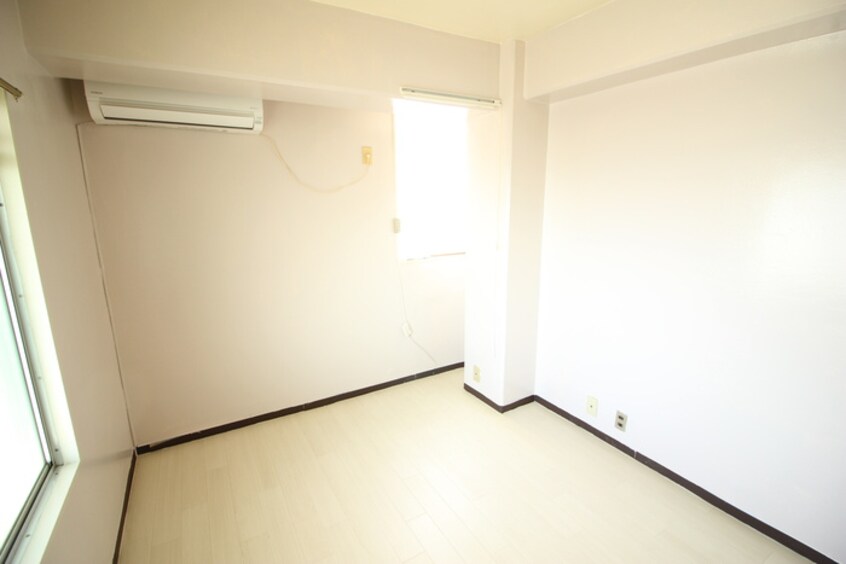 居室 さくらビル