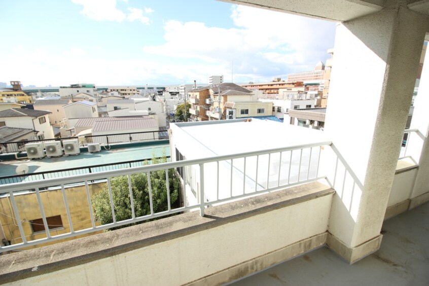 室内からの展望 さくらビル