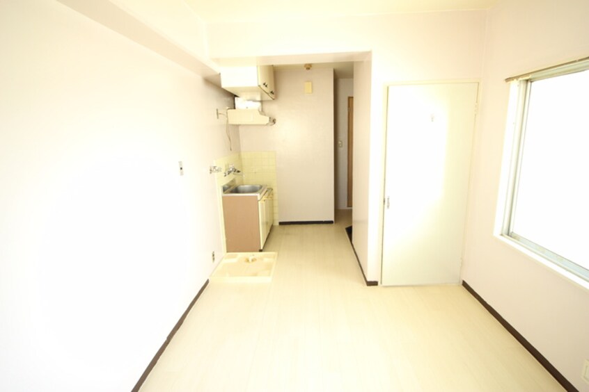 居室 さくらビル