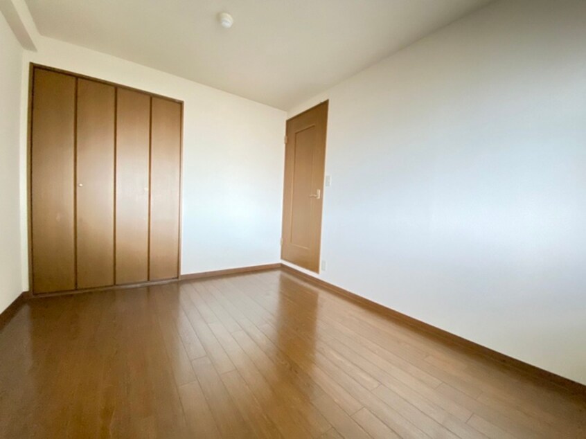 居室 シェル・グリーズ城南