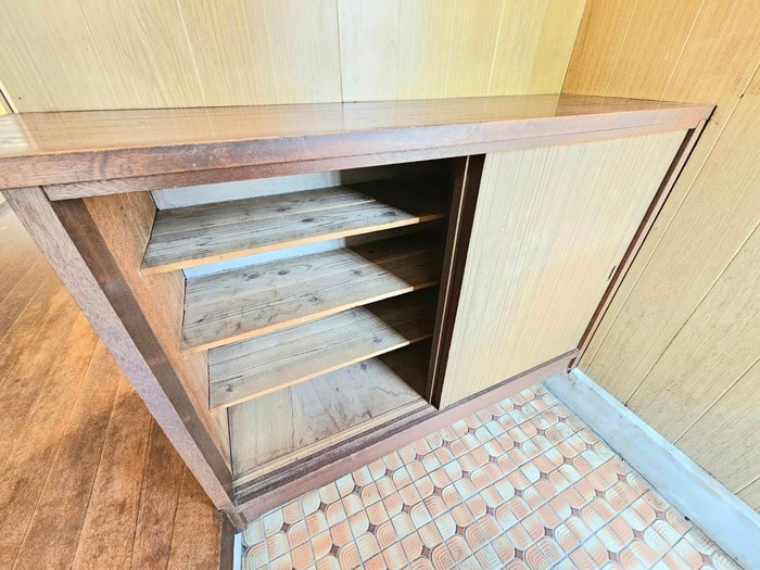 靴箱 丘の上にある春のLa torta