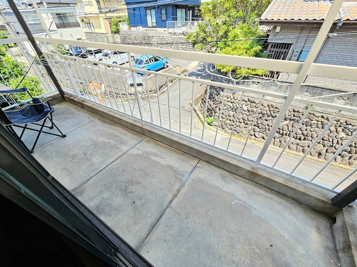 ベランダ・バルコニー 丘の上にある春のLa torta