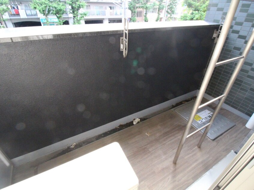 ベランダ・バルコニー プレサンスKOBEシフォン（204）