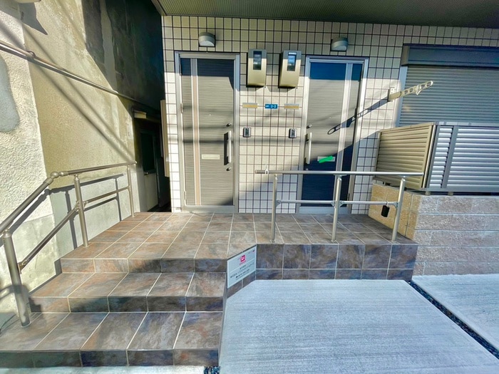 エントランス部分 Ｖｉｖａｃｅ　Ａ棟