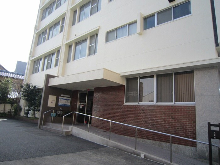 橋川クリニック(病院)まで290m lives residence浄心