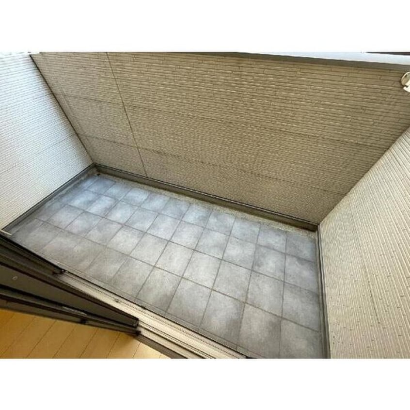 ベランダ・バルコニー ユイットロワ