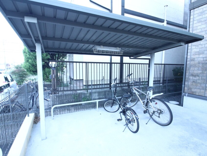 駐輪場 シャンテ星宮