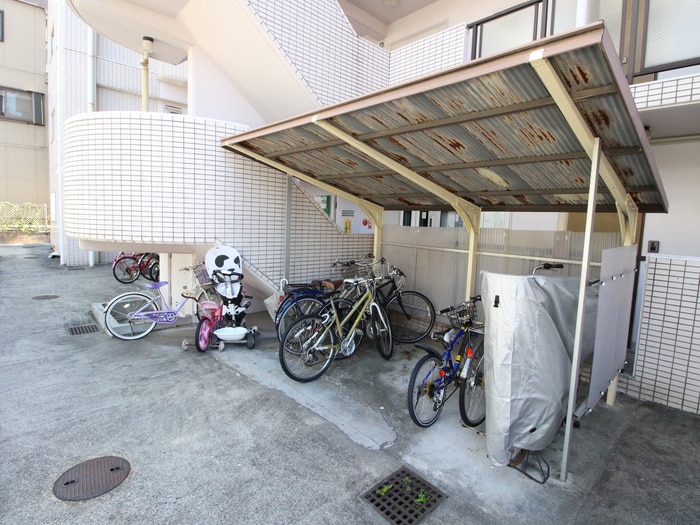 駐輪場 晴真マンション