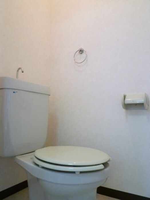 トイレ フロ－ラル二瀬