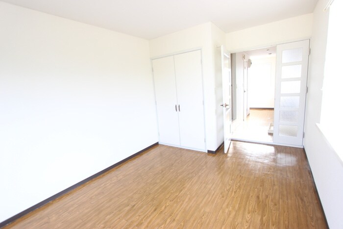 居室 フロ－ラル二瀬