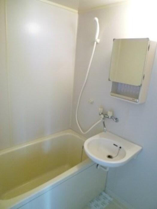 洗面 フロ－ラル二瀬