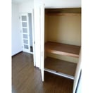 収納 フロ－ラル二瀬