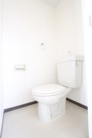 トイレ フロ－ラル二瀬