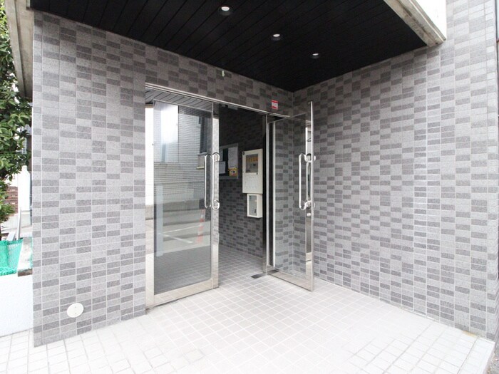 エントランス部分 オークヒルズ円庄２