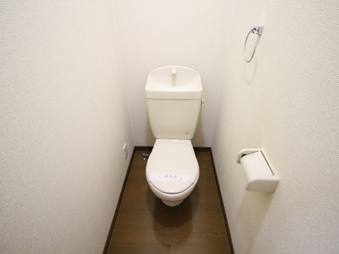 トイレ アンプル－ルリ－ブルルミエ－ル