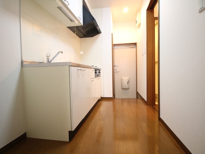 廊下 アンプル－ルリ－ブルルミエ－ル