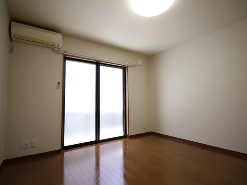 室内からの展望 アンプル－ルリ－ブルルミエ－ル