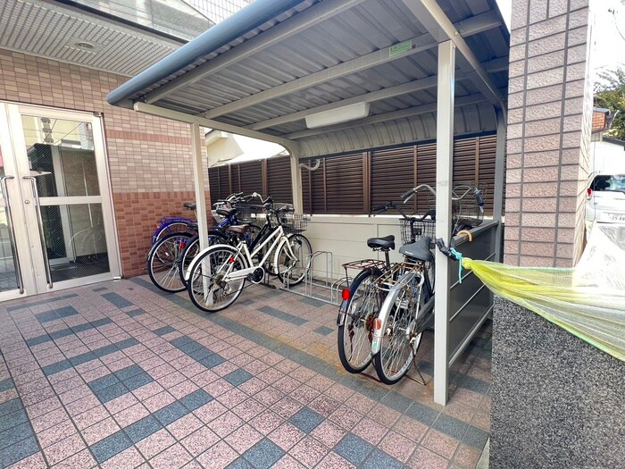 駐輪場 エクセレント２１