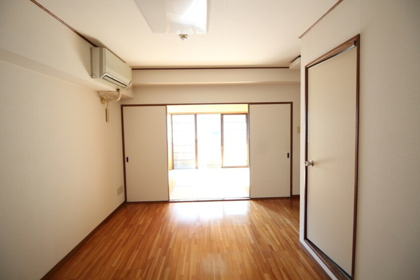 居室 ラ・ク－ル泉