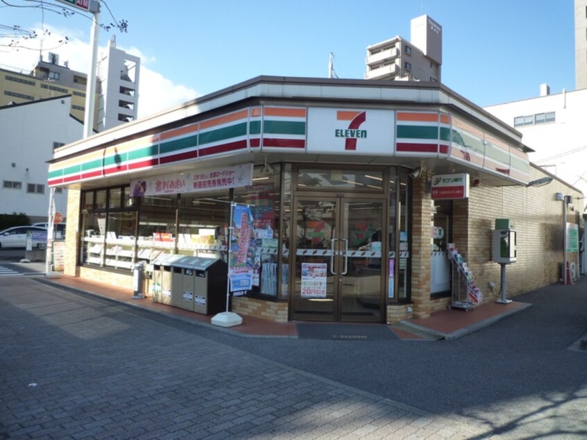 セブンイレブン名古屋泉2丁目店(コンビニ)まで130m ラ・ク－ル泉