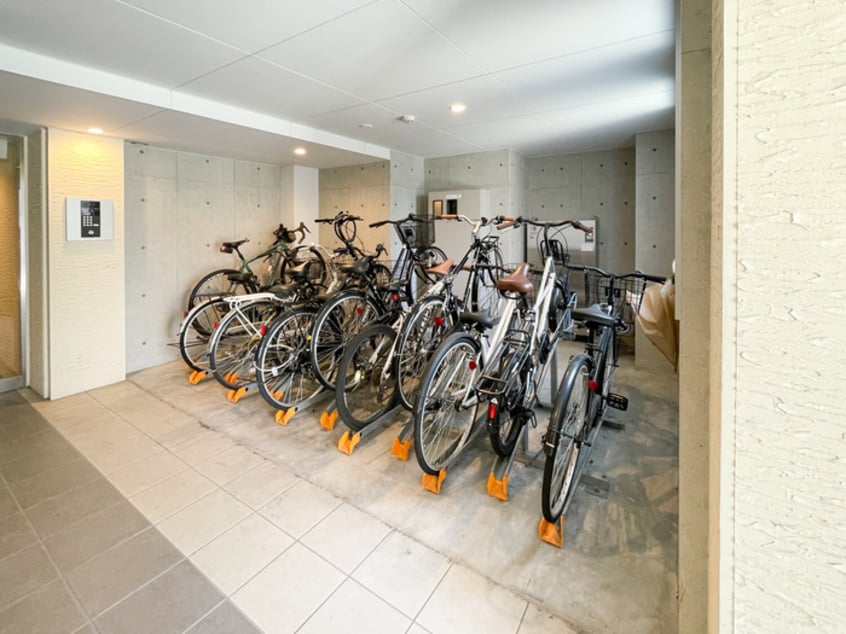 駐輪場 Branche千種