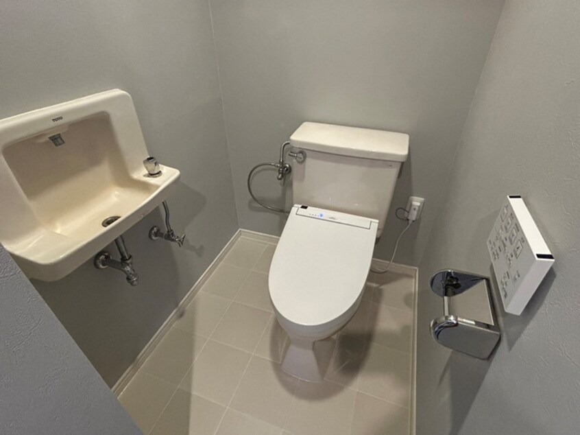 トイレ リポーズオン一社