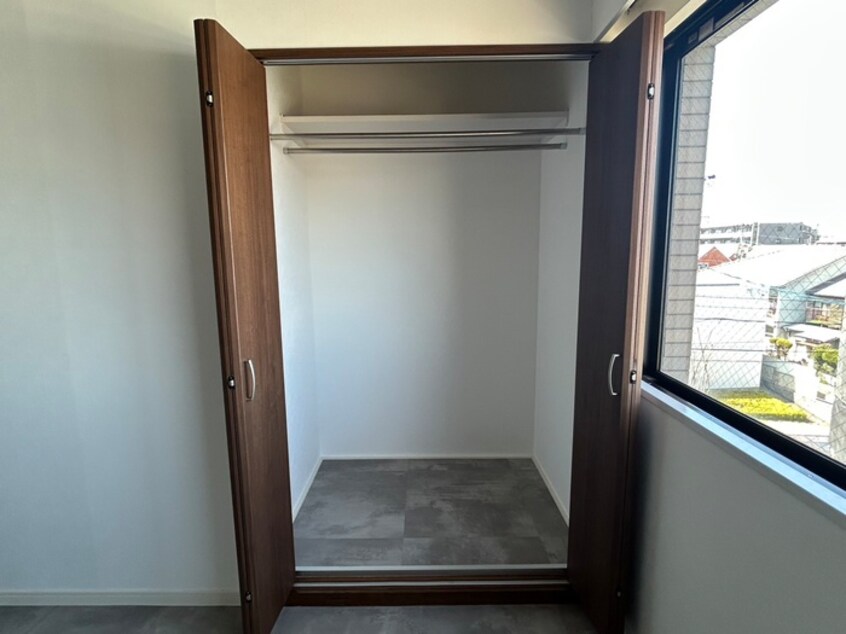 収納 リポーズオン一社