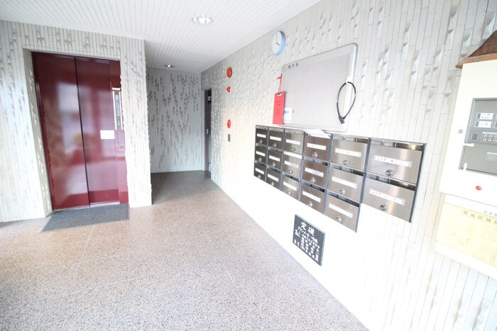 エントランス部分 グランメ－ル呼続