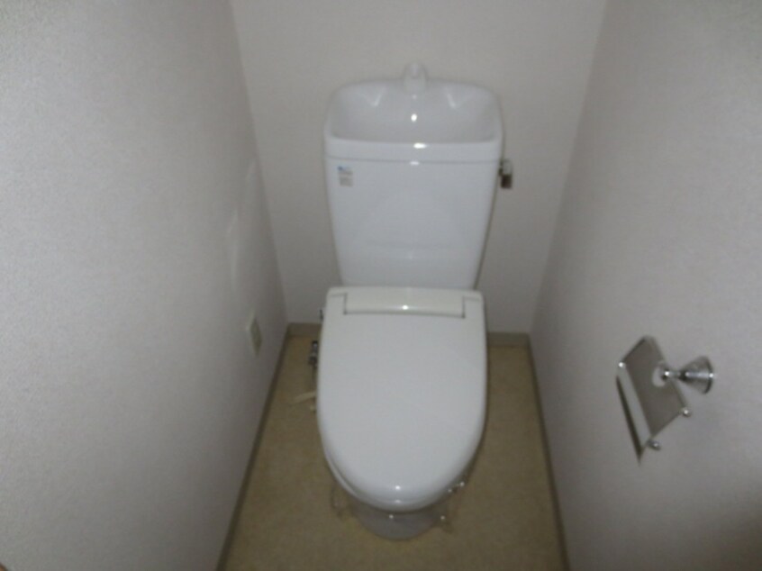 トイレ プレサンス名古屋城前(805)