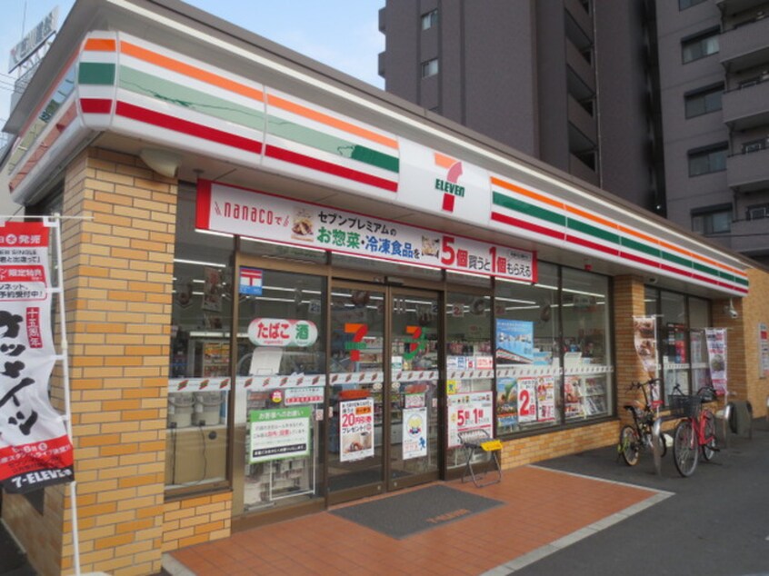 エブンイレブン名古屋千代田店３丁目店(コンビニ)まで150m ベレ－サ鶴舞公園