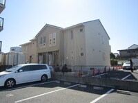ゴウヒガシ・ムジュー