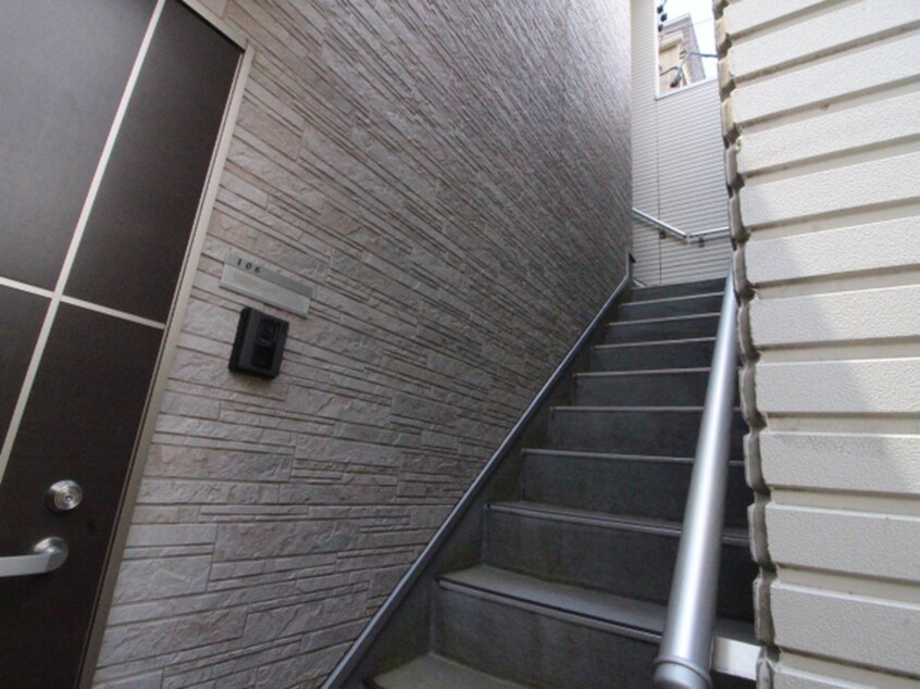 その他 Ｃａｔｈｂｈａｒｒ　車道