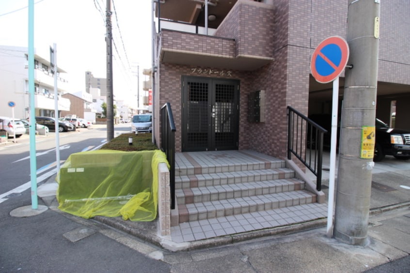 エントランス部分 プランドールＫ